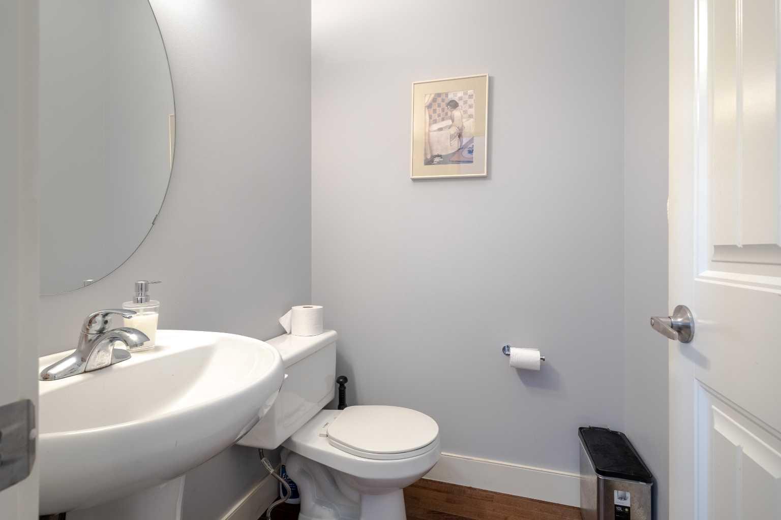 86 Royal Ridge Mount NW