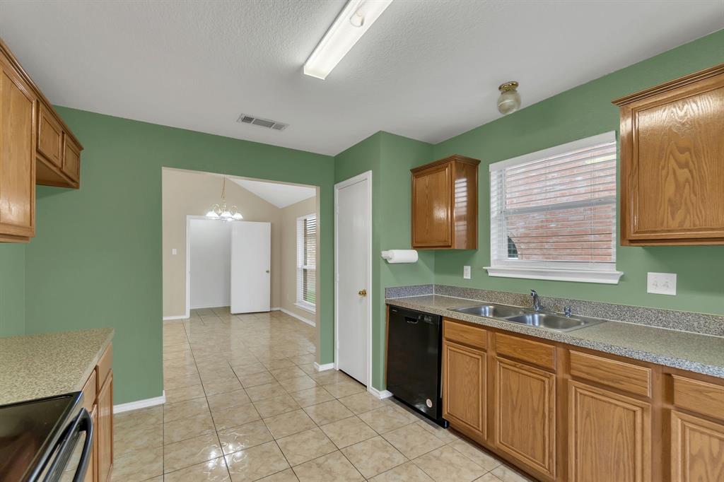 903 Sesame Drive
