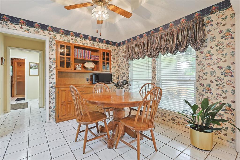 1512 Estates Way