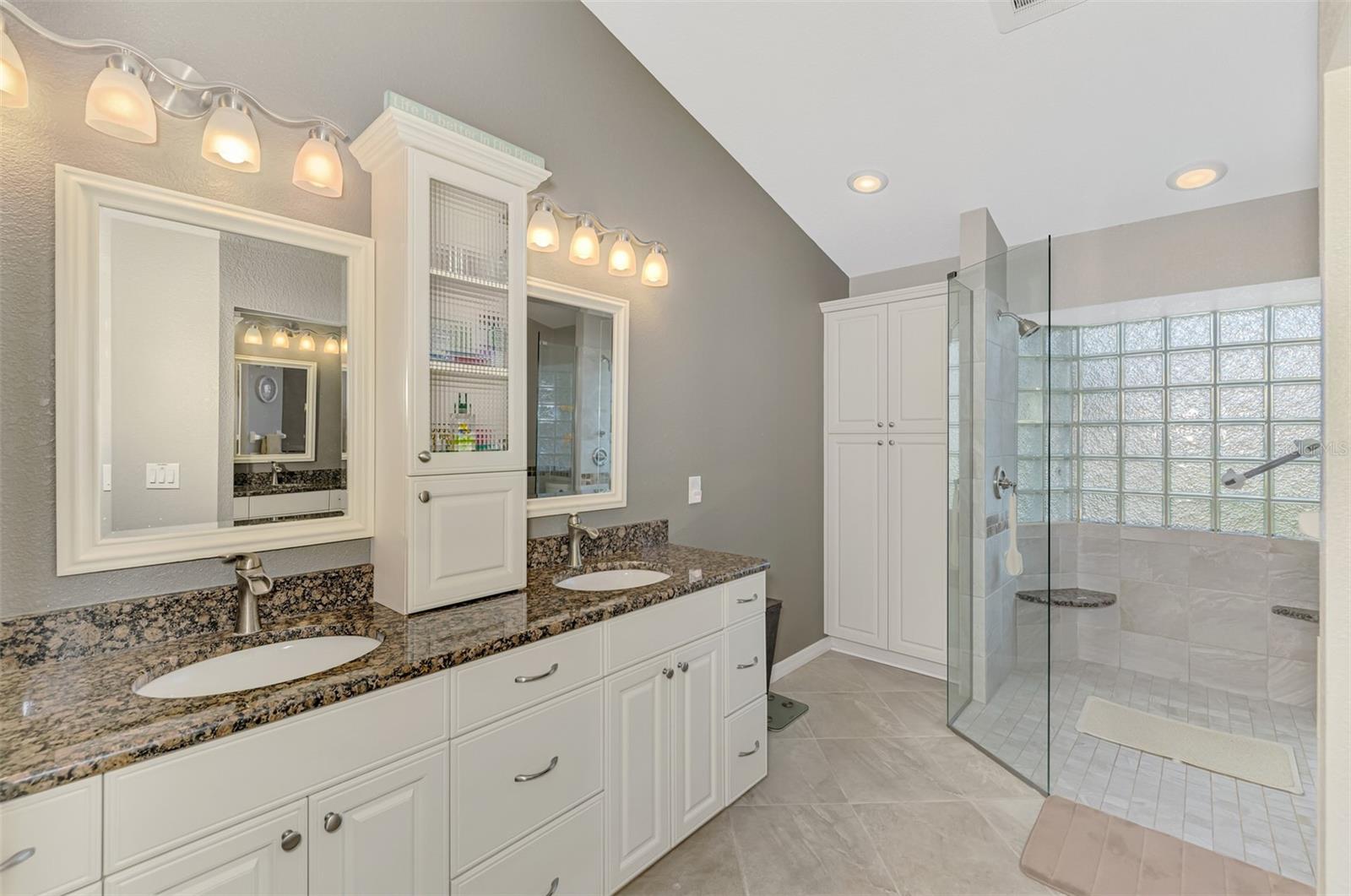 14429 Bridgeview Lane