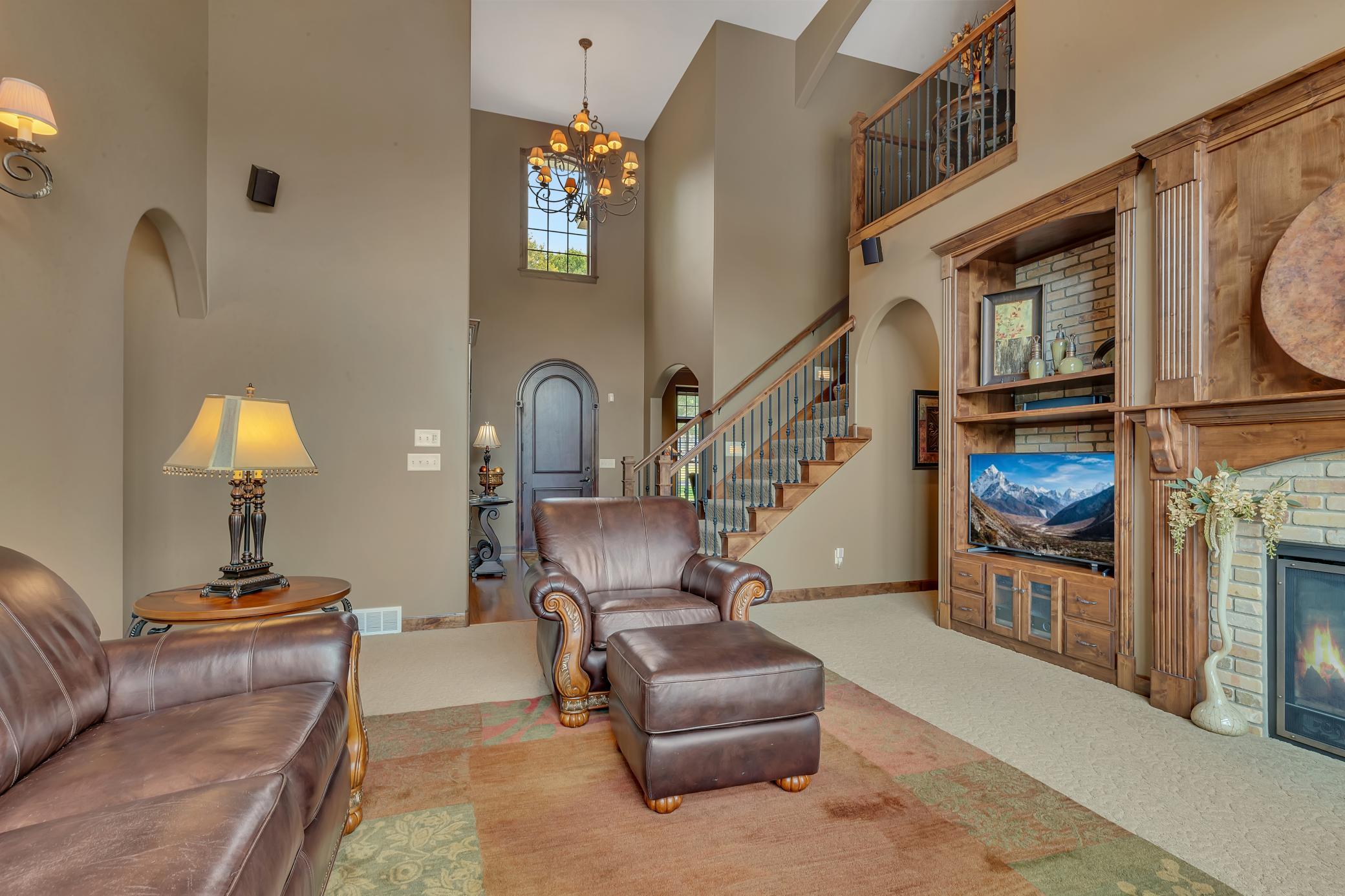 2255 Chelmsford Lane