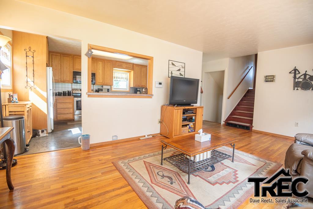 448 East 8th St
