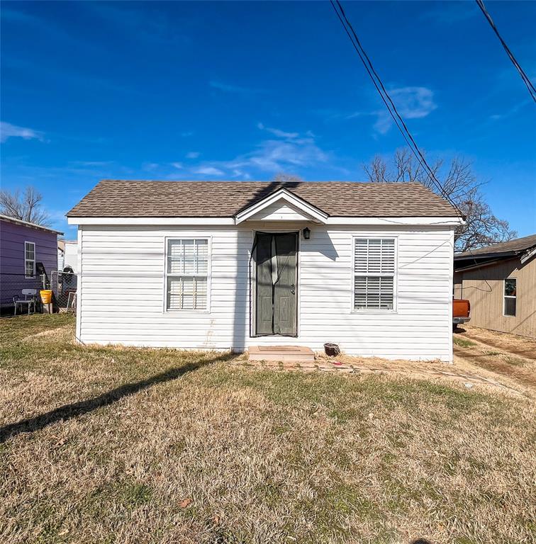 Your opportunity to own a home at an affordable price! This cozy two-bedroom offers a simple layout and great natural light throughout. The kitchen offers plenty of cabinet space and functional flow, while the living area feels open and comfortable. Exterior has a low-maintenance yard and easy access to major roads, shopping, and downtown OKC. A great option for a first-time buyer, downsizer, or investor looking for a move-in ready property.