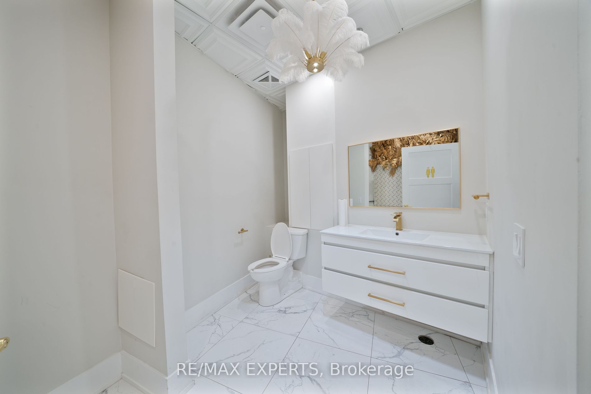 7730 Kipling Ave 3