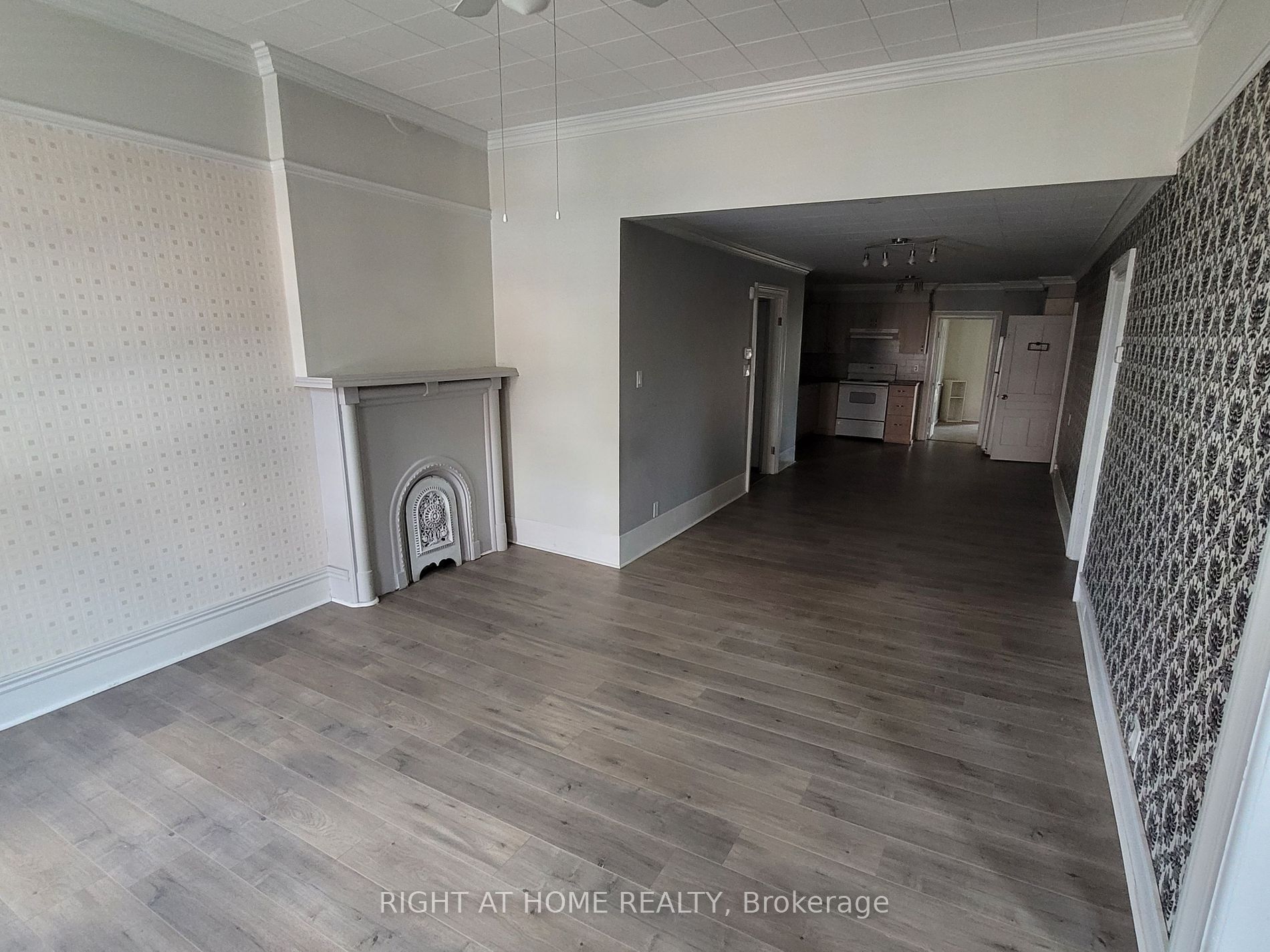 125 W Main St 2nd Fl