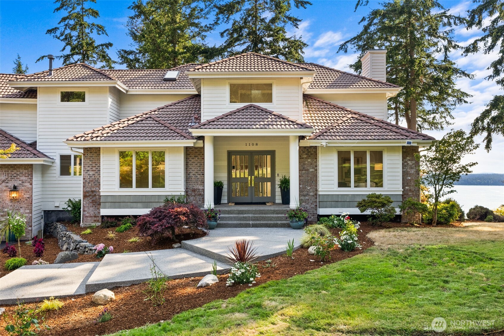 1108 7th Court