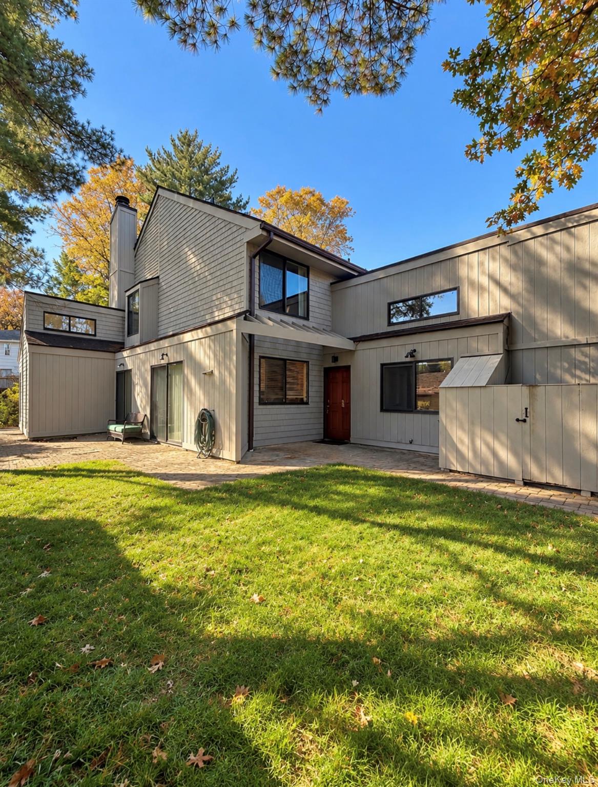 15 Pine Ridge Road