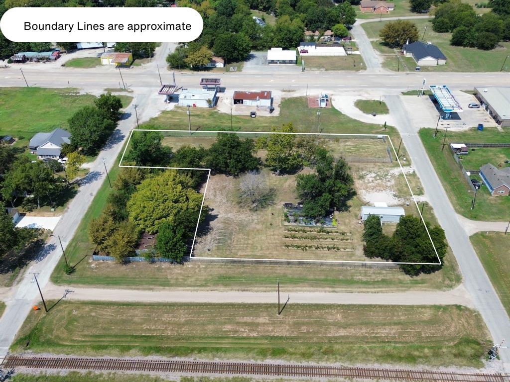 105 N Bonner Avenue