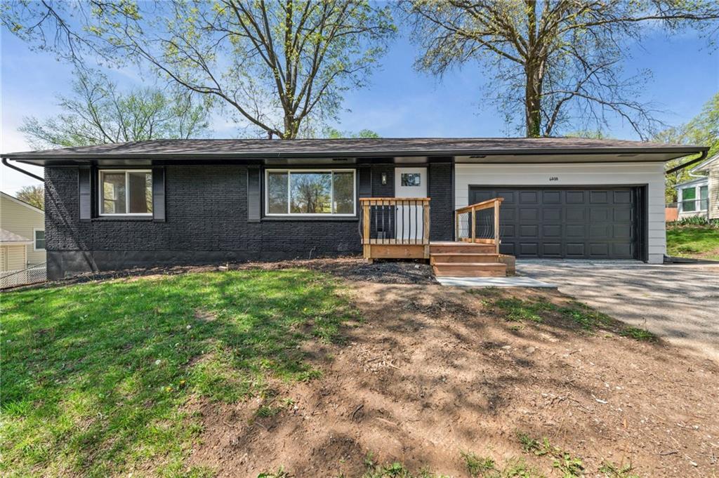 6408 N Central Street