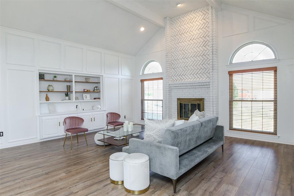 1110 Shady Oak Trail