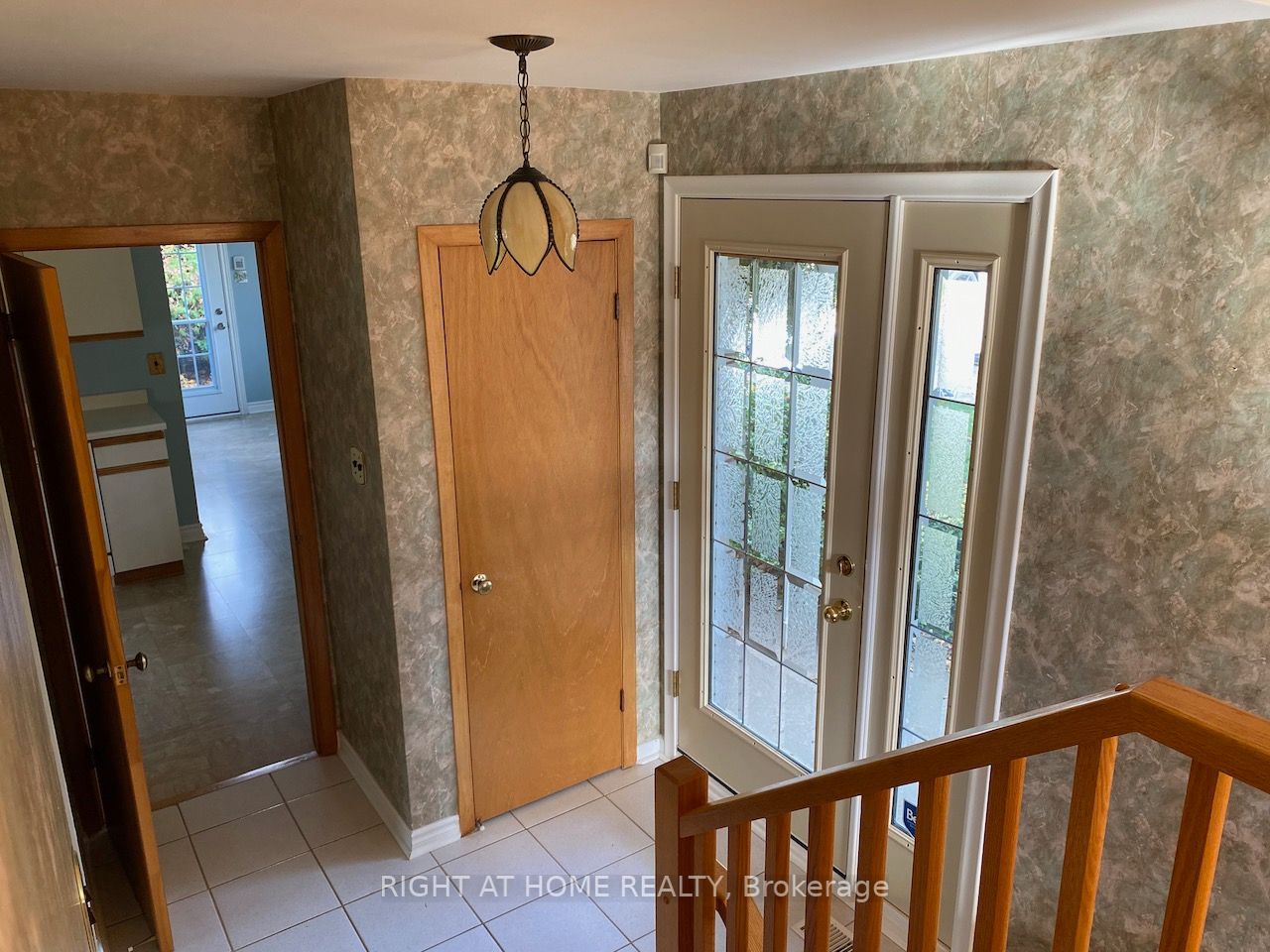 360 Sandlewood Rd
