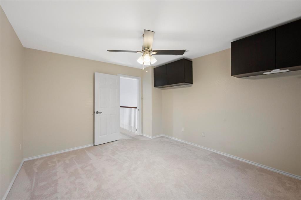 1819 Sandalwood Lane