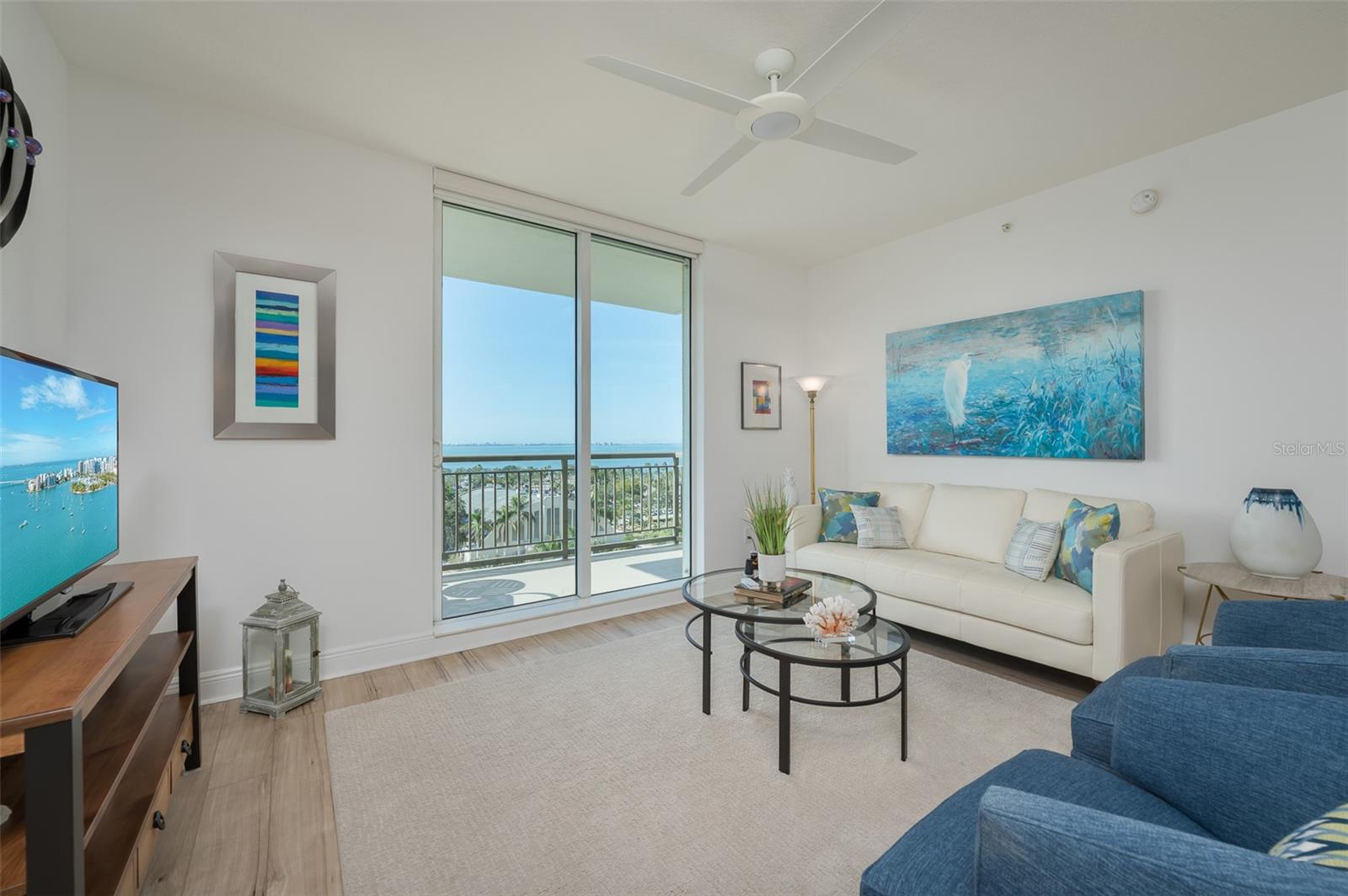 800 N Tamiami Trail 815