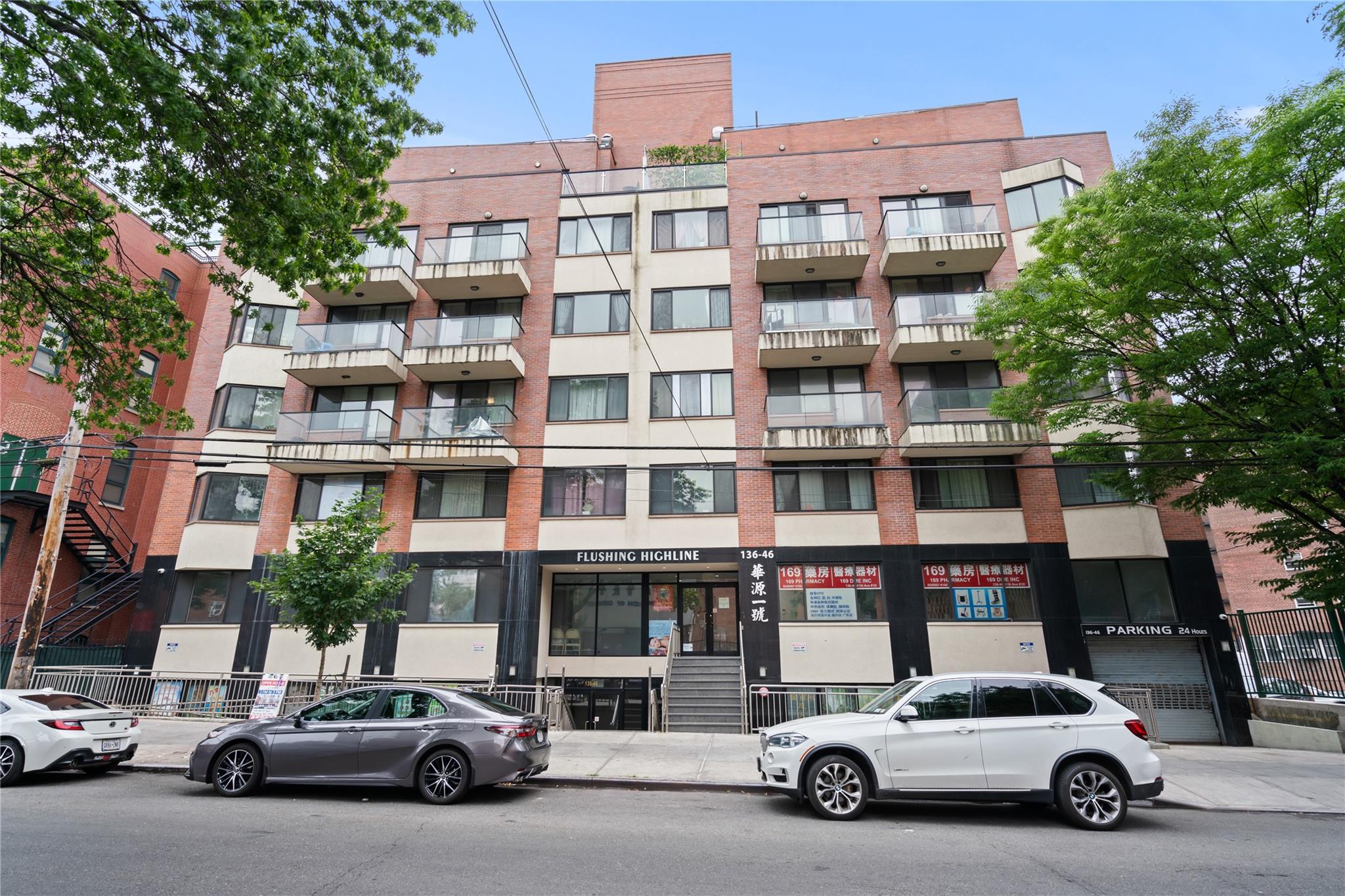 Spacious and Sunlit 3 Bed, 3 Bath Unit in Prime Downtown Flushing Location Welcome to Unit 7A at Flushing Highline! This large, south-facing 3 bedroom, 3 bathroom unit offers an abundance of natural light and a thoughtfully designed layout perfect for modern living. Interior Features: Living Space: Enjoy an open living room that seamlessly flows into a gourmet kitchen, equipped with sleek black granite countertops and high-end appliances, ideal for entertaining and daily living. Main Bedroom: The spacious main bedroom features walk-through closets and a luxurious windowed ensuite bath complete with dual sinks. Guest Bedroom: A king-size guest bedroom with ample closet space also enjoys the benefits of southern exposure. Laundry: The unit includes a spacious laundry closet with top-of-the-line washer and dryer for your convenience. Building Amenities: Flushing Highline: Low Monthly Carrying Charges: Benefit from low carrying costs with a 15-year 421a tax abatement in effect until 2034. Doorman: Experience added security and convenience with a doorman. Prime Location: Centrally located in downtown Flushing, just 1 block from Flushing Library, the 7 train and LIRR station, and close to a fantastic selection of restaurants, shops, and supermarkets. Don't miss the opportunity to make this exceptional unit your new home. Schedule a viewing today!