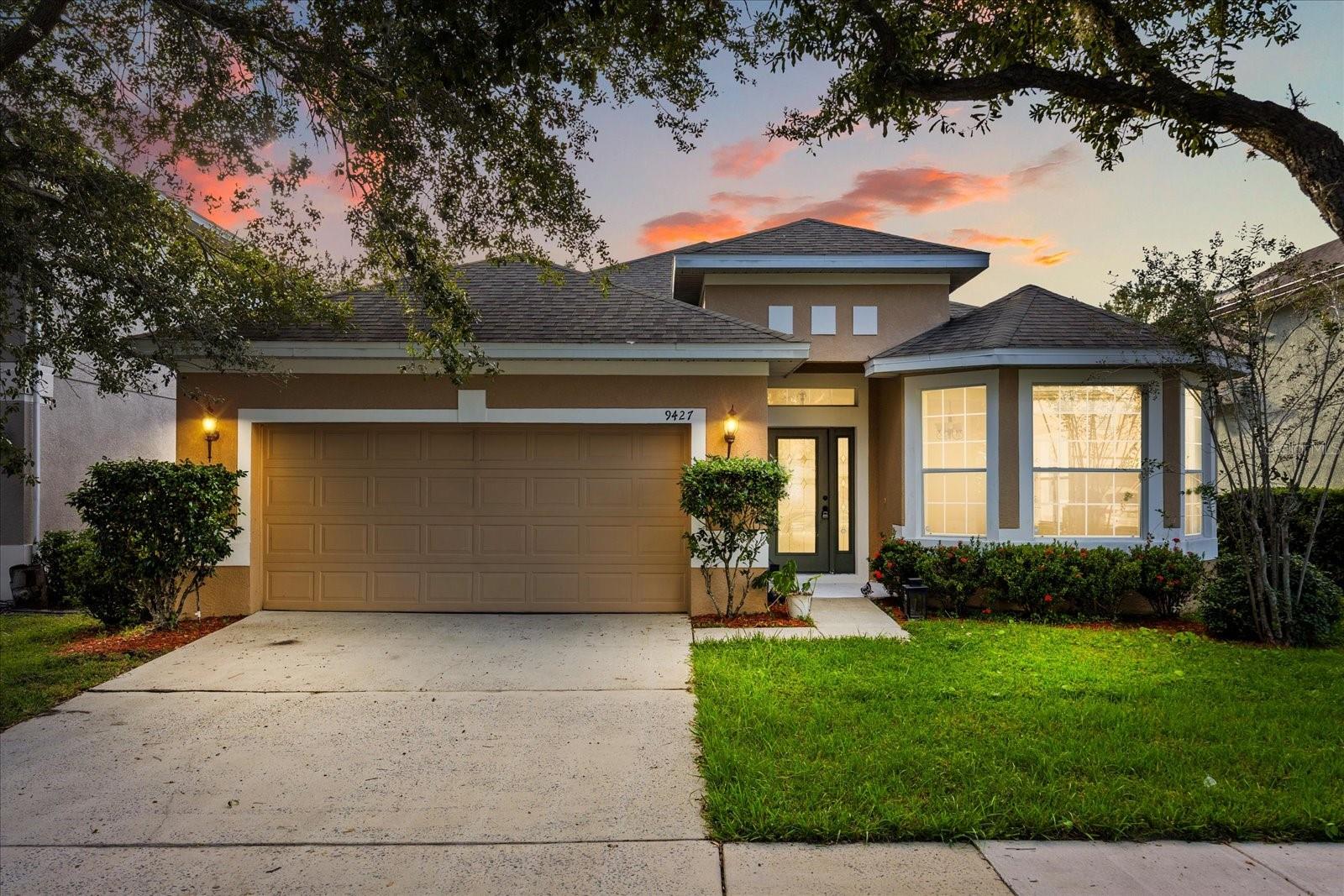 Spacious 4-Bedroom Single-Story Home in Arlington Bay – Move-In Ready with Fenced Backyard & Seller Incentives!
Welcome to this well-maintained 4-bed, 3-bath single-story home in the desirable Arlington Bay community of Windermere / Dr. Phillips, located just minutes from WALT DISNEY WORLD. The inviting open layout features a bright family room, formal living and dining areas, and a comfortable kitchen with breakfast nook, ideal for everyday living and entertaining. A spacious 2-car garage provides ample parking and storage.
All interiors are in excellent condition and move-in ready, with neutral finishes and abundant natural light. The primary suite offers a walk-in closet, dual-sink vanity, soaking tub, and separate shower. A split floor plan includes a private guest suite with its own full bath, perfect for multi-generational living or visiting guests. Step outside to a fully fenced backyard, great for relaxation, pets, or gatherings.

Prime location: minutes to Walt Disney World, about 10 minutes to Dr. Phillips Marketplace for shopping and dining, and roughly 25 minutes to Orlando International Airport (MCO). Situated in the sought-after Windermere / Dr. Phillips area, known for its upscale lifestyle, strong community, and TOP RATED SCHOOLS including Castleview Elementary, Horizon West Middle, and Windermere High School. Low HOA and No CDD Fees!