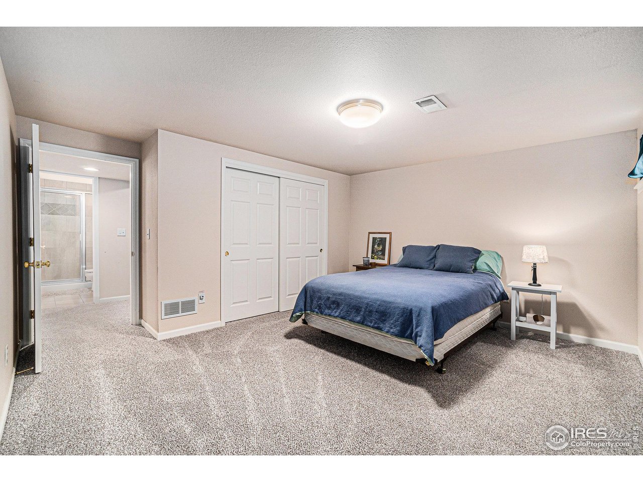 1119 Oakmont Ct