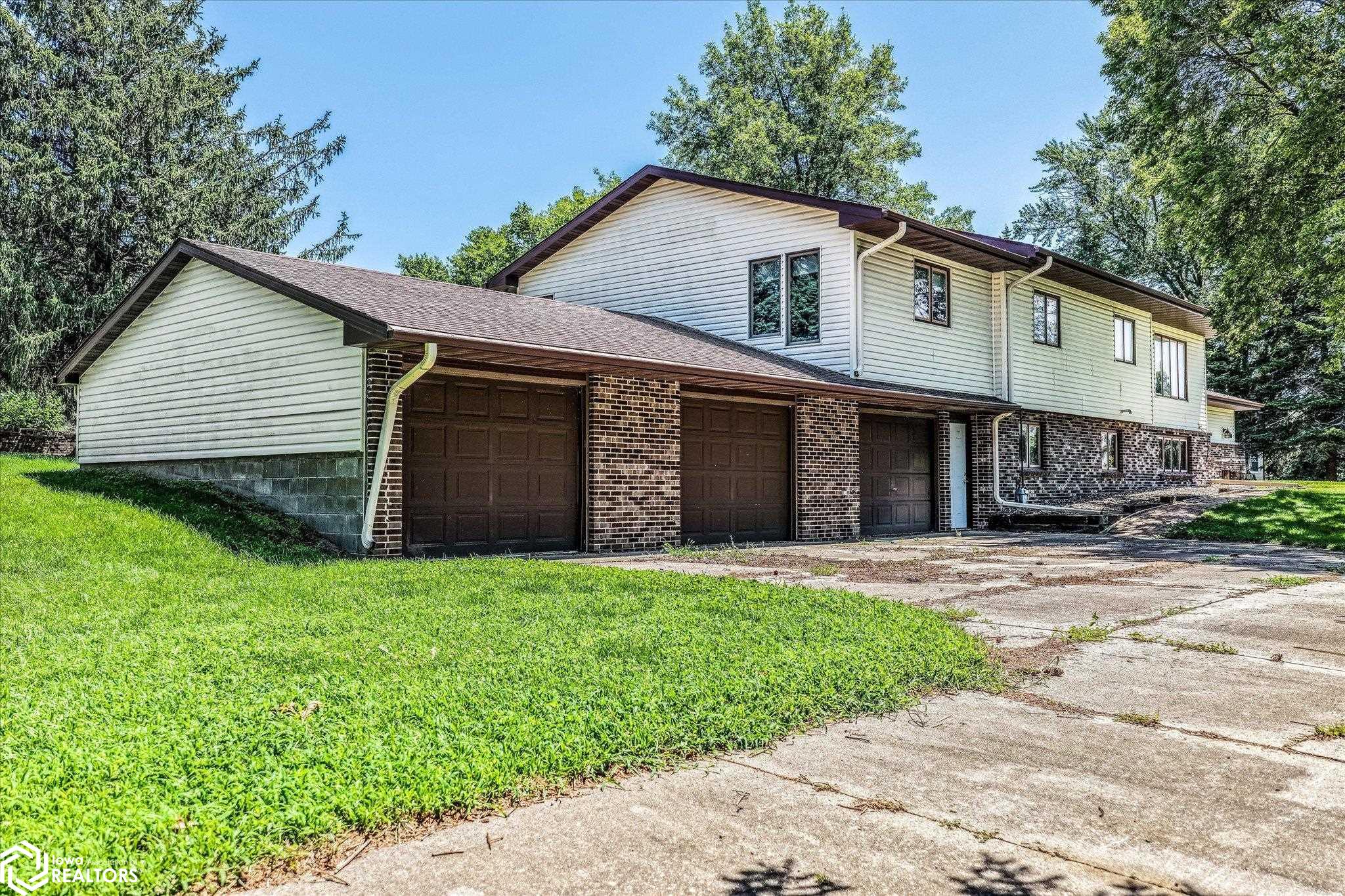 1503 Westridge Drive