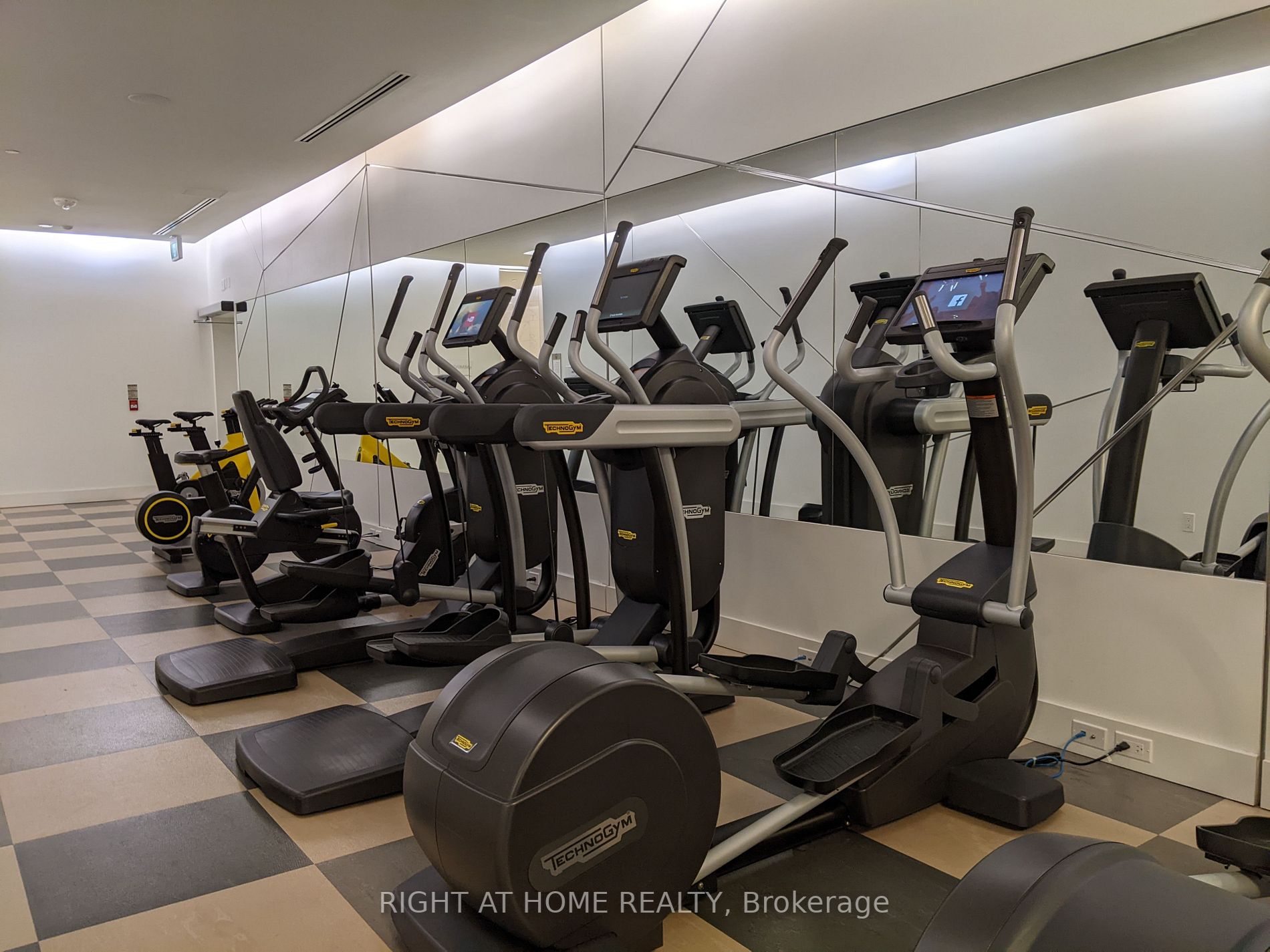 50 Ordnance St 308
