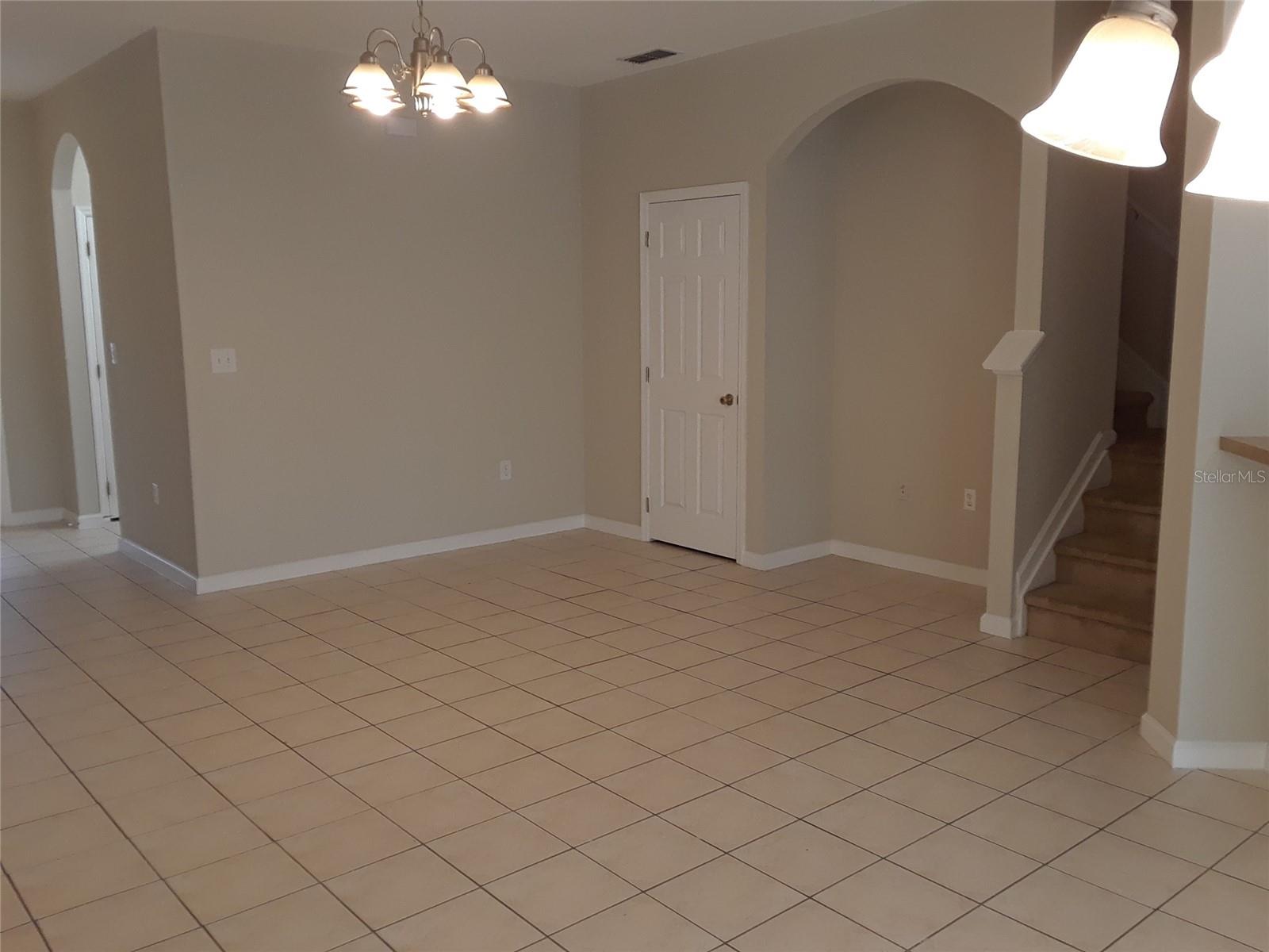 2533 Old Kent Circle