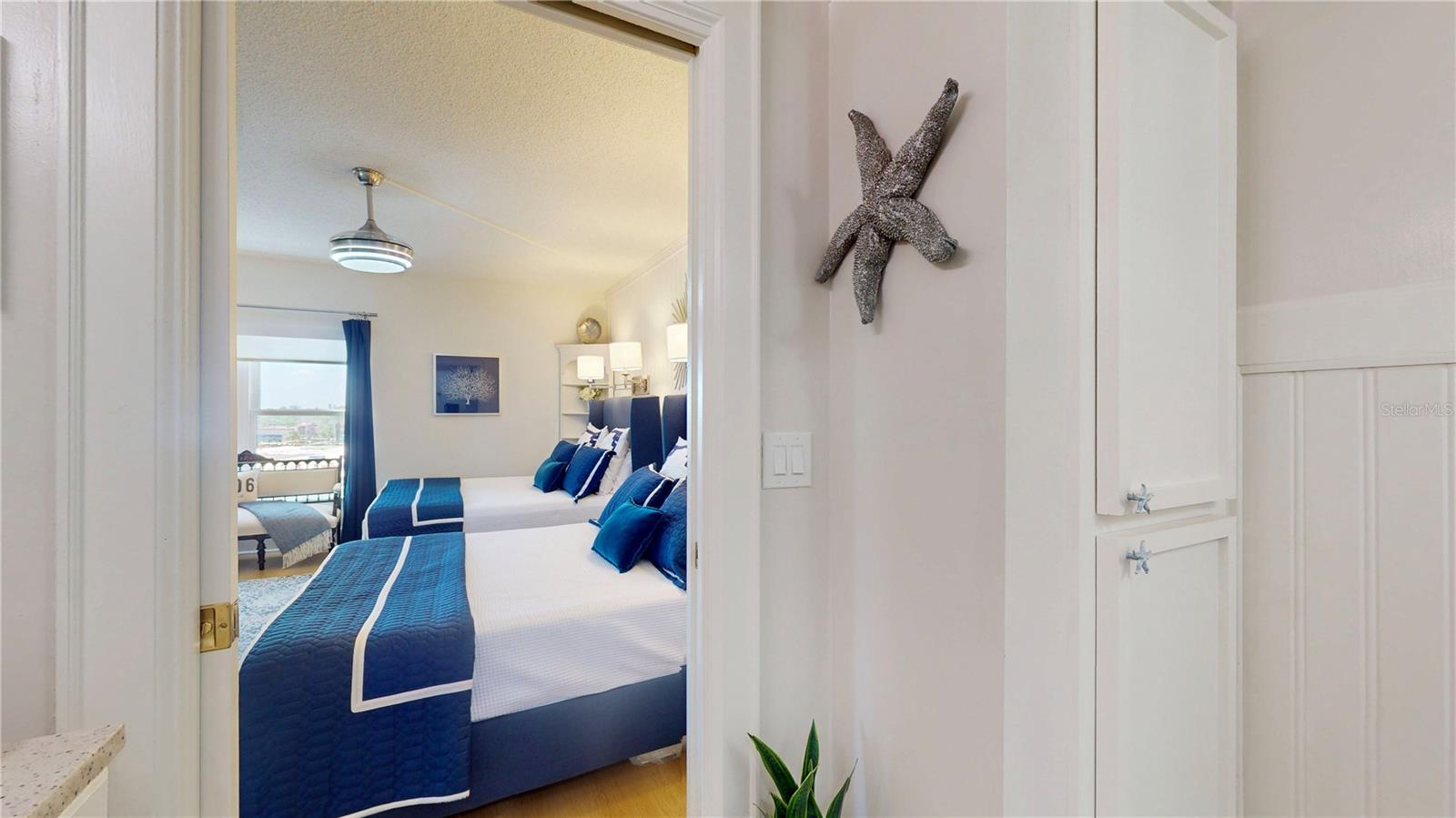4950 Gulf Boulevard 501