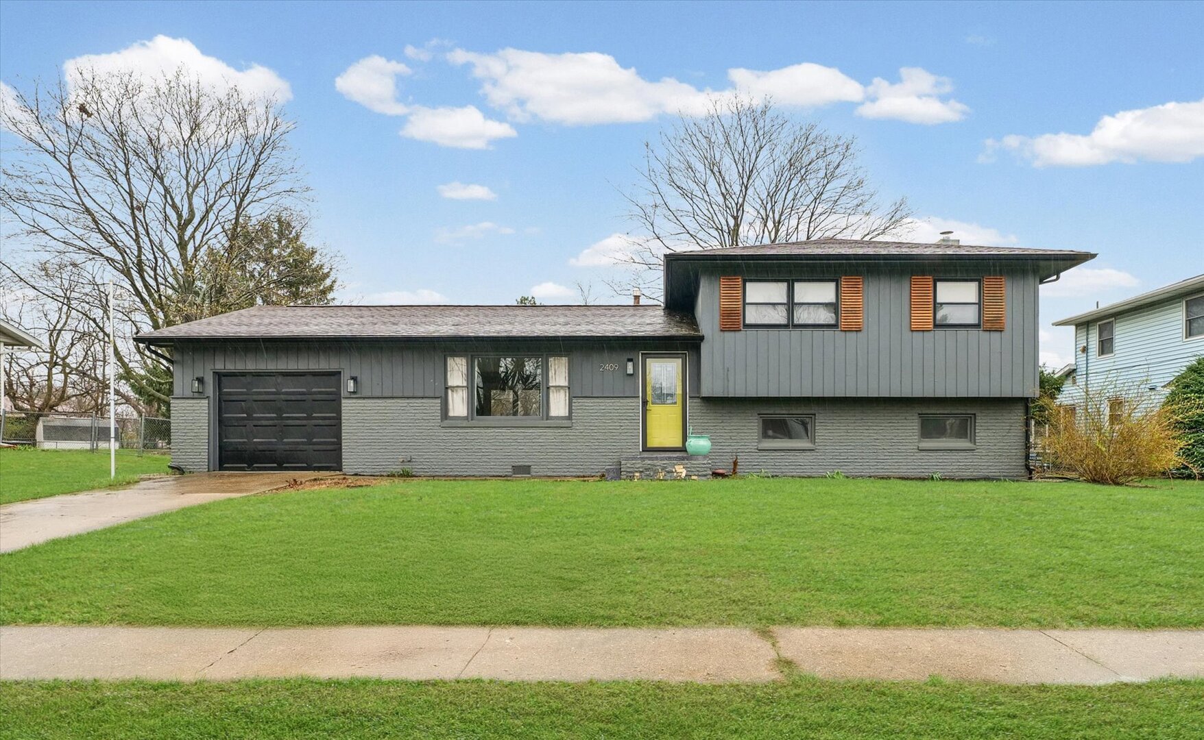 2409 Elizabeth Street