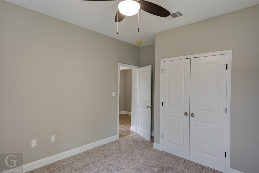 1221 Bayou Bay Court