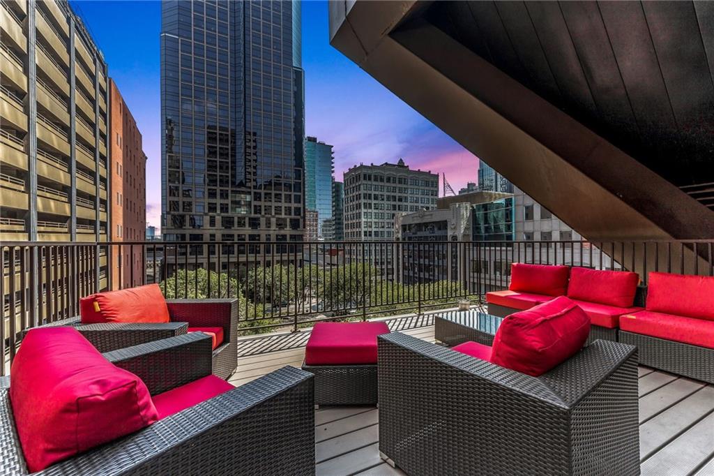 1101 Walnut Street 601