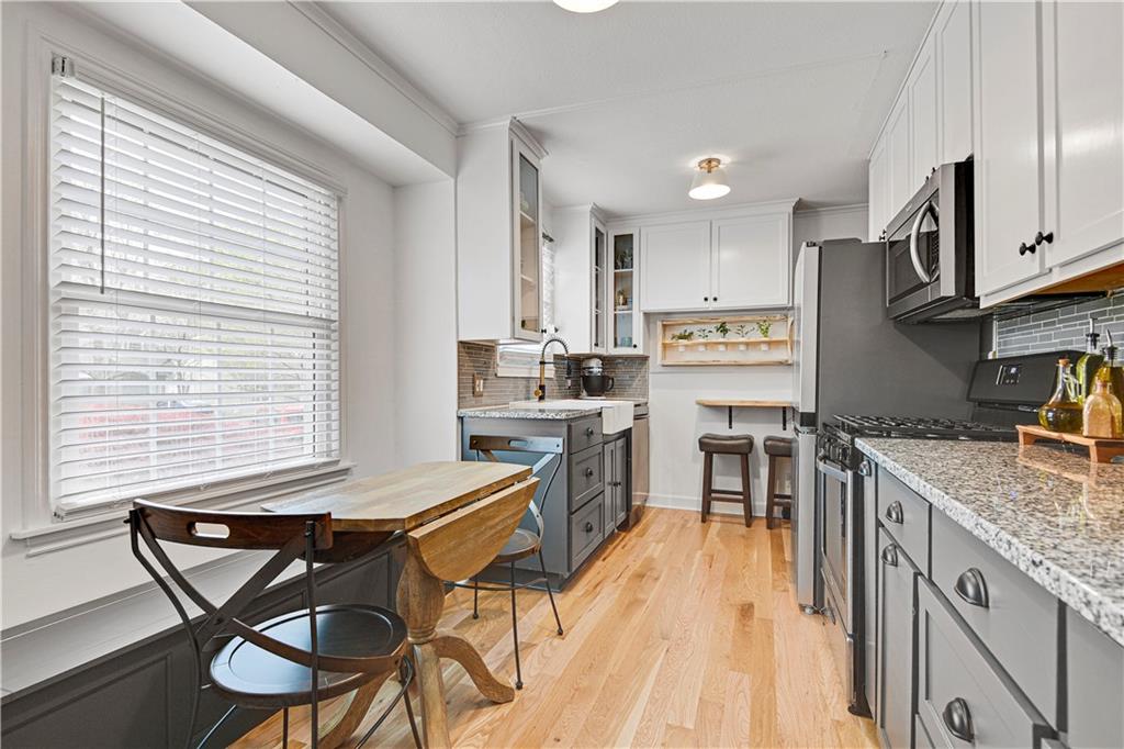 5347 Rosewood Street