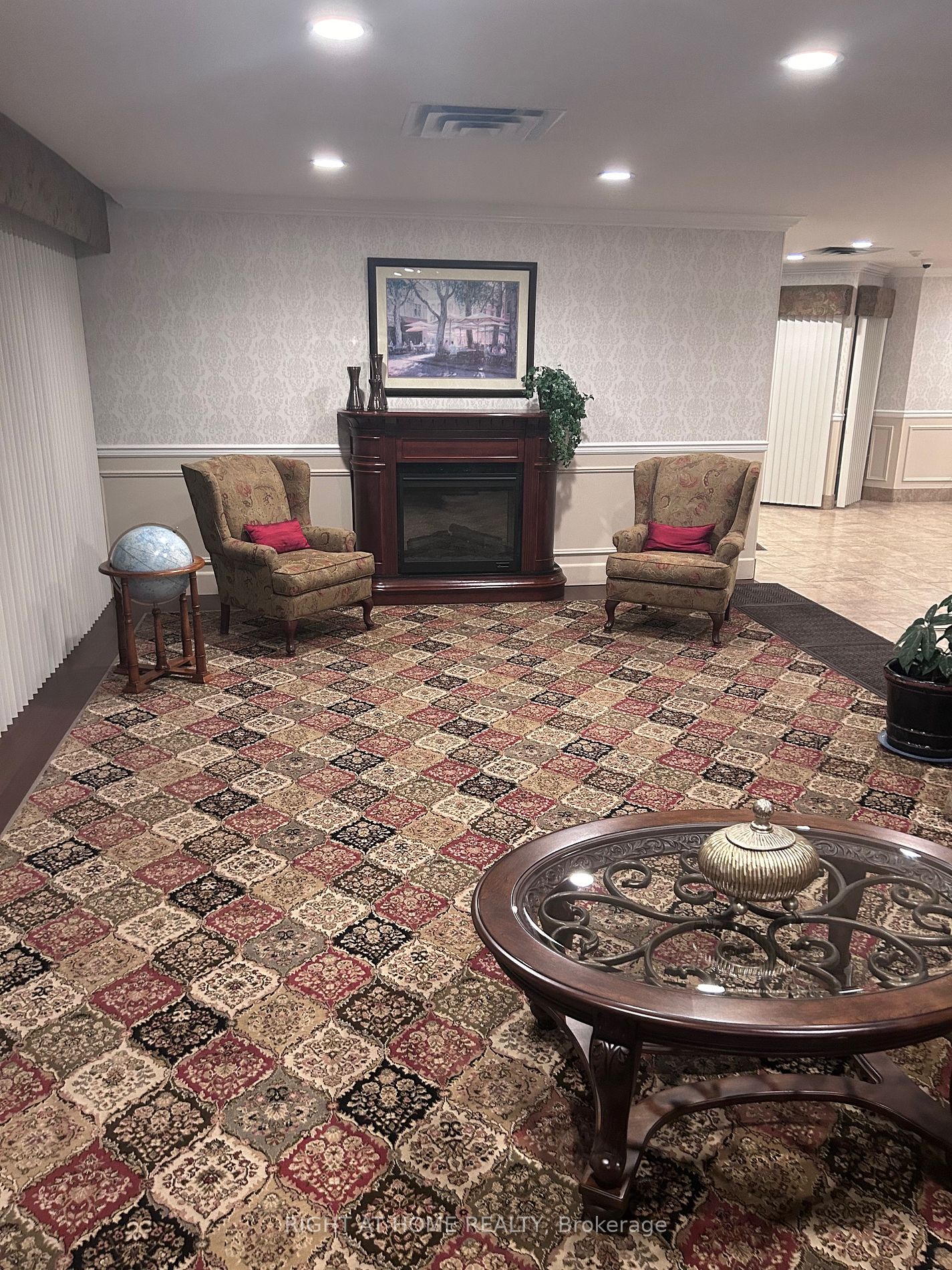 5070 Pinedale Ave 506