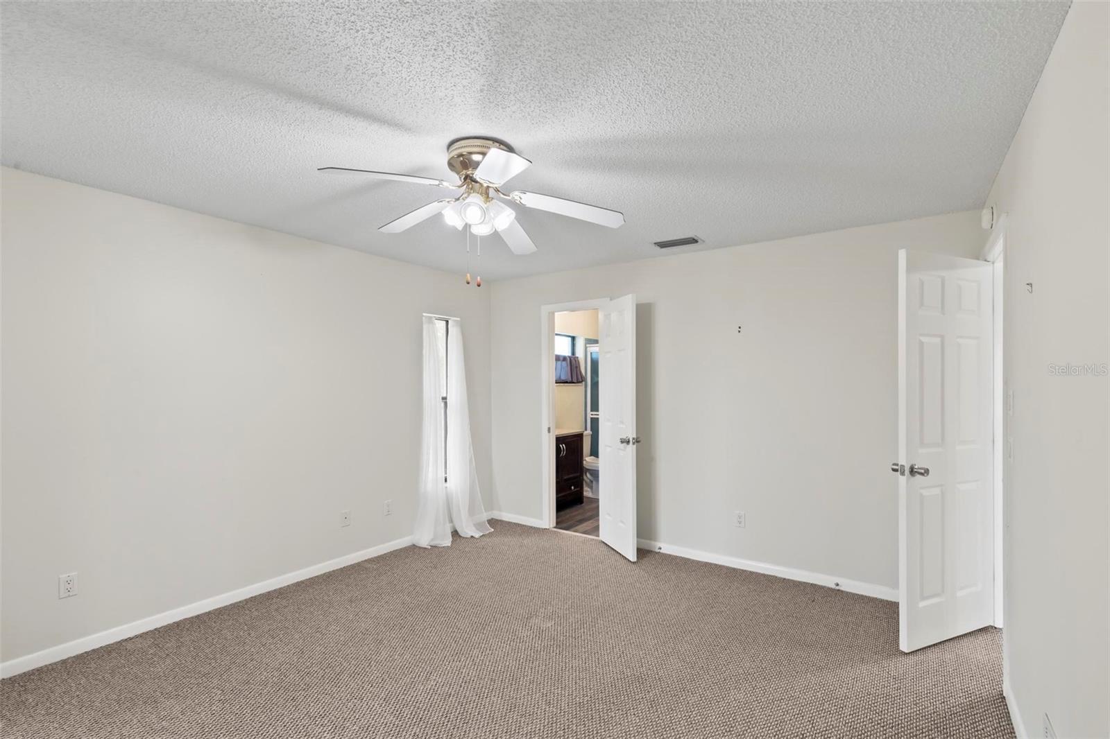 19 Cedar Hollow Court