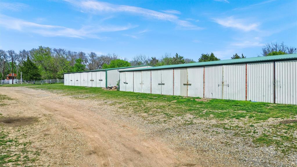 470 Lazy Acres Circle