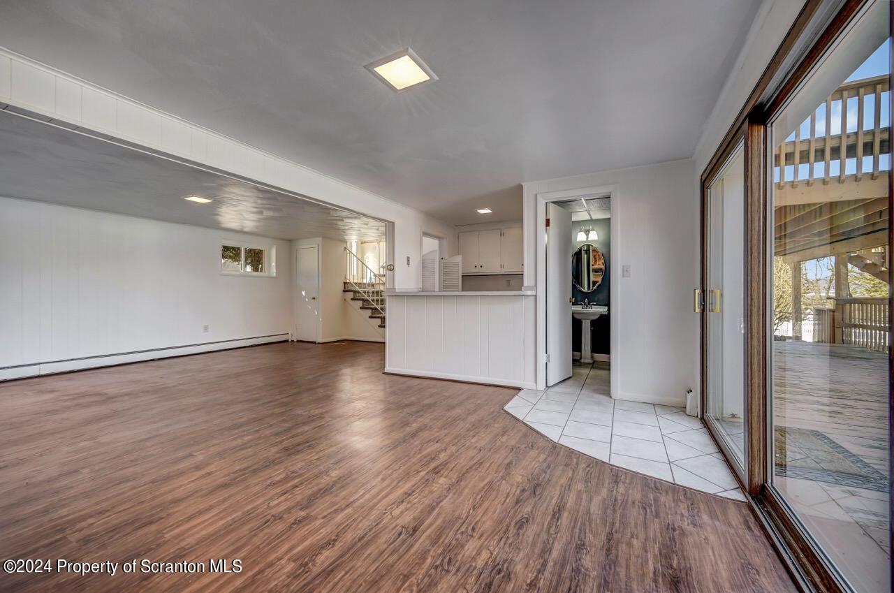 437 Jessup Avenue