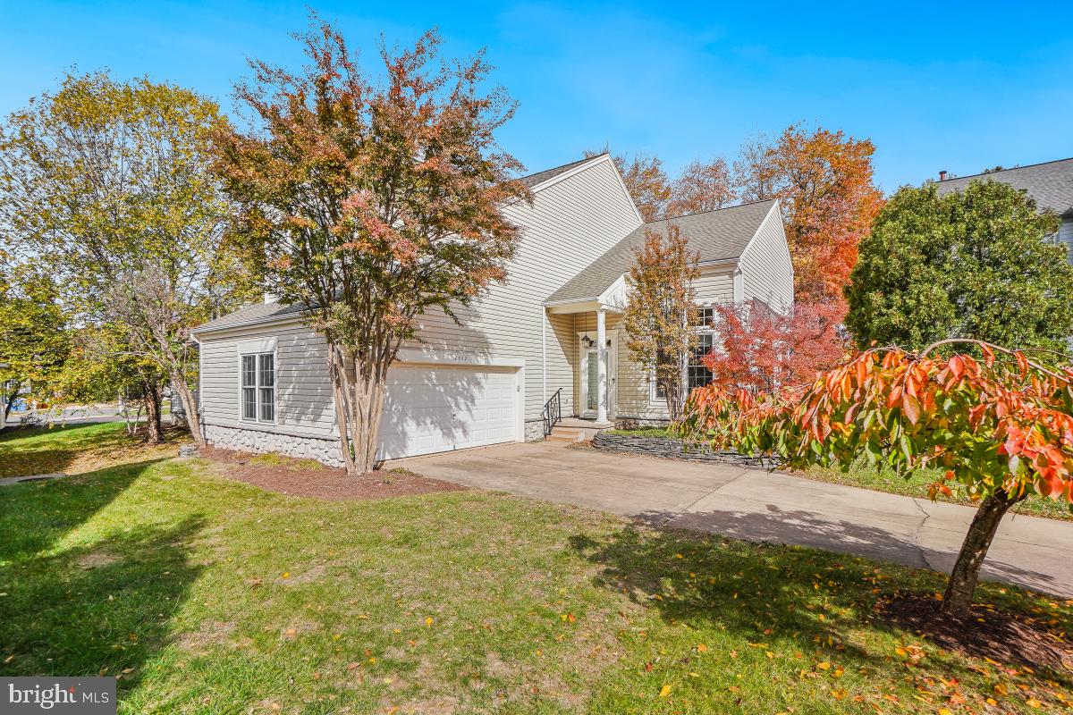 2442 Arctic Fox Way