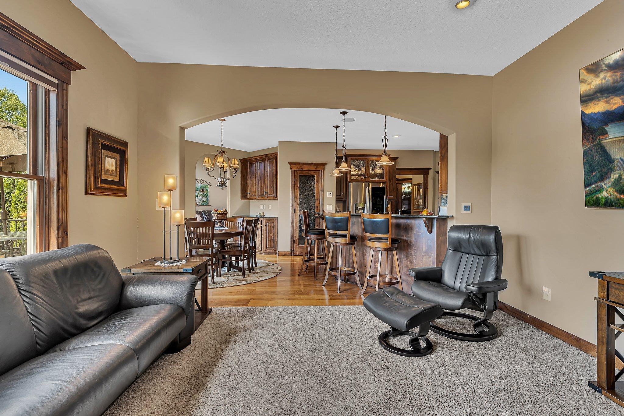 2255 Chelmsford Lane