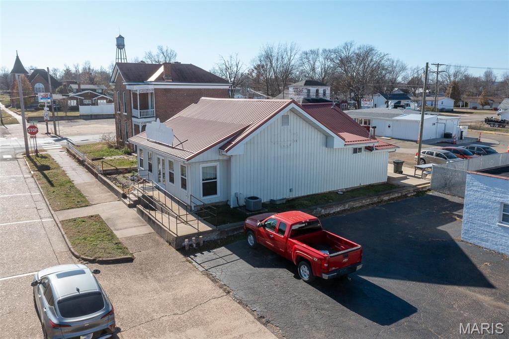 152 South Main