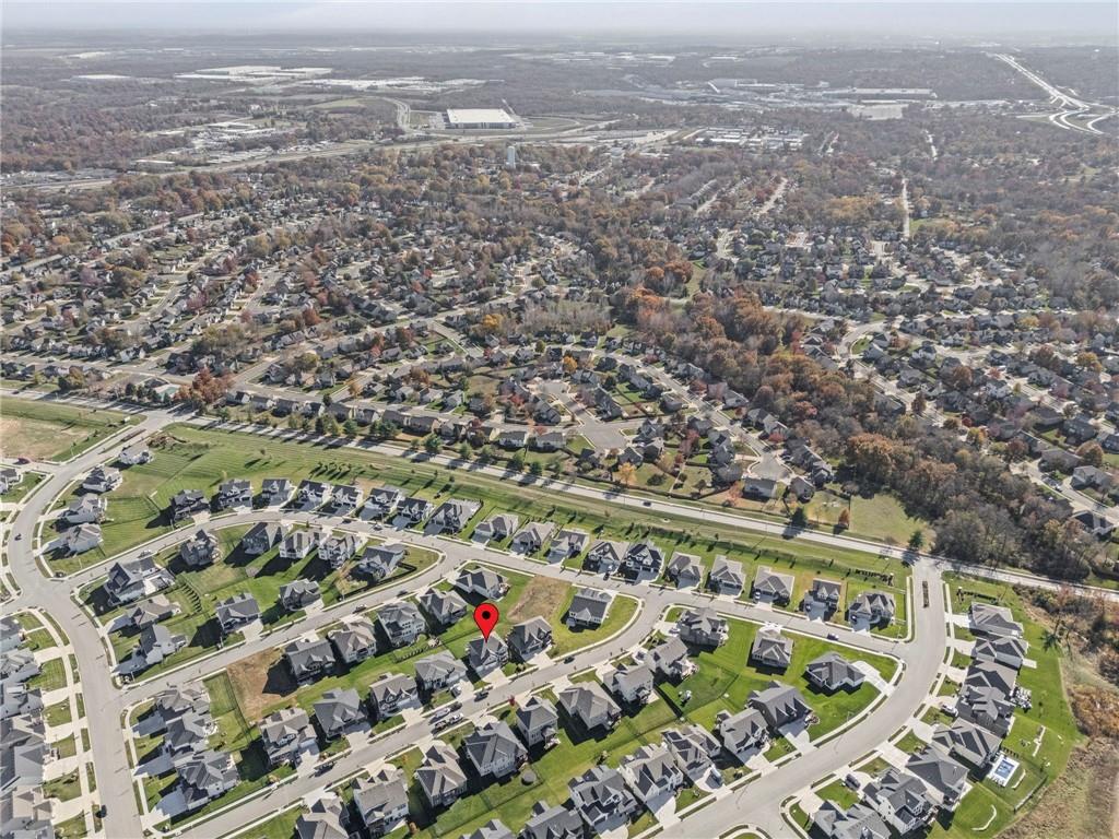 7613 N Tullis Avenue