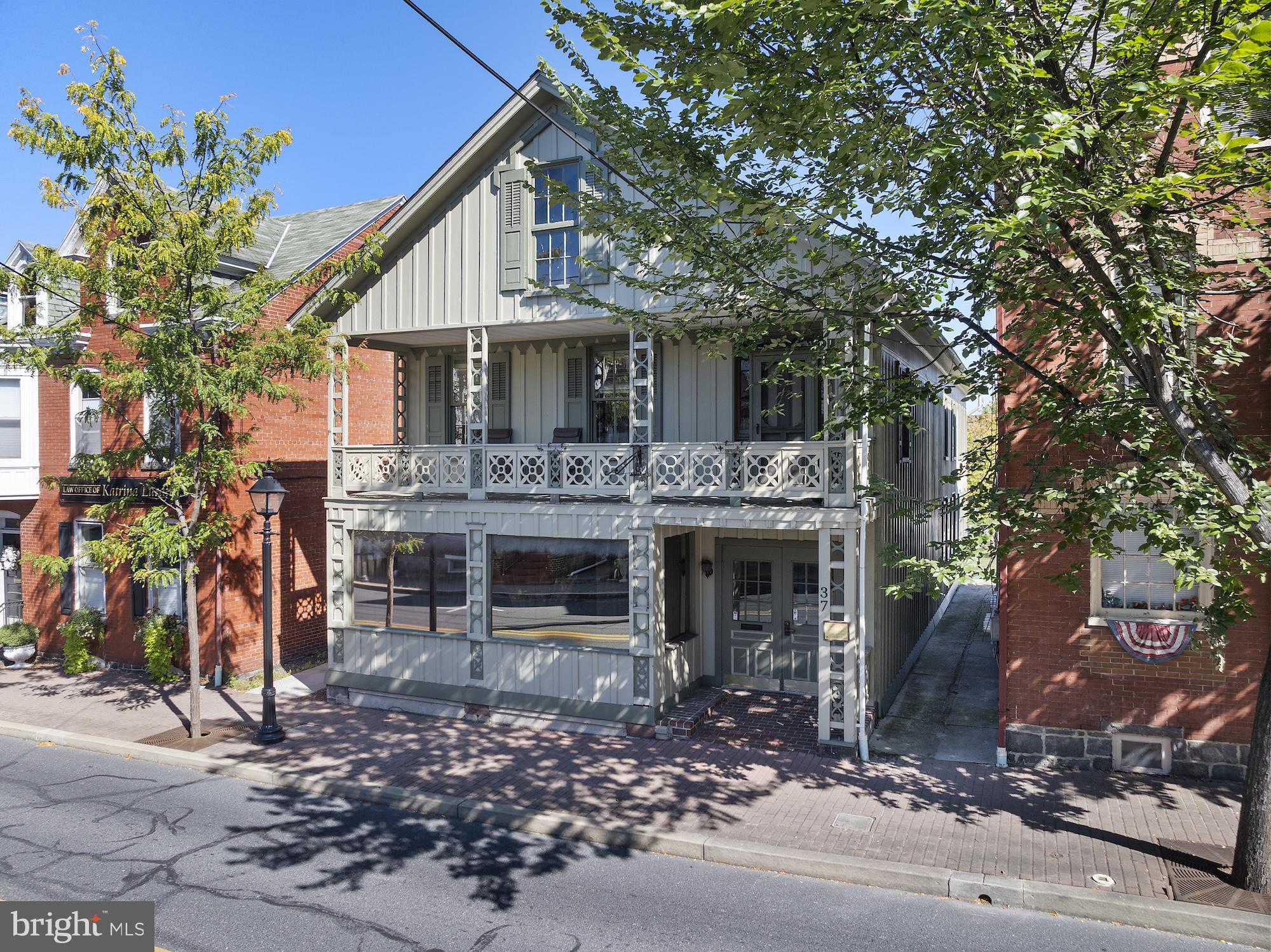 Great office space in downtown Gettysburg.  Approximately 115-125 sq. ft.  of office space (3 offices total to be rented each office gets one parking space) shared bathroom and breakroom.  Shared ADA conference room  and bathroom on first floor if needed.  Walking distance to Adams County Courthouse.  Beautiful building!
