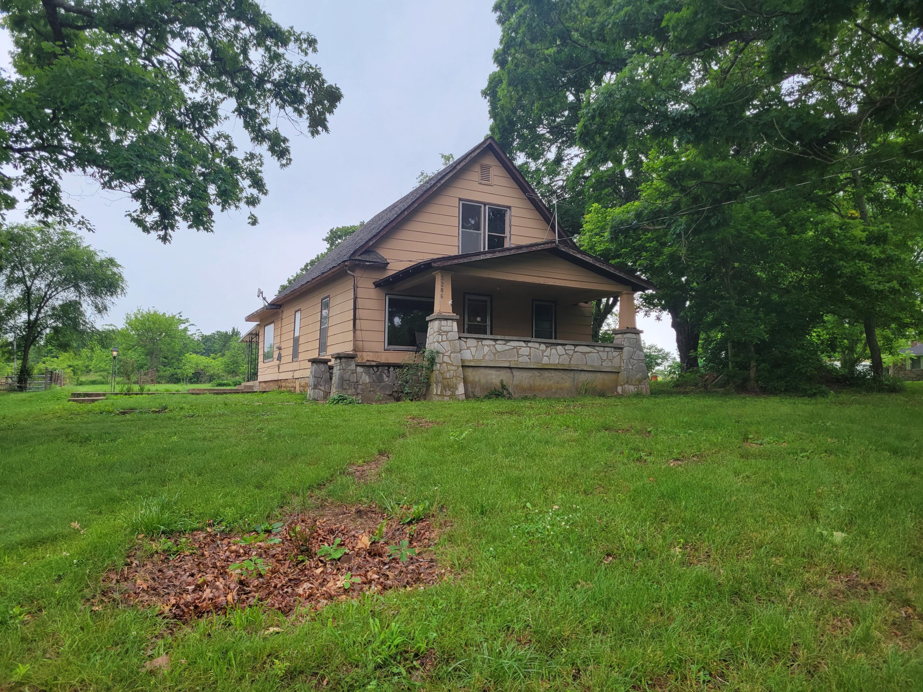3286 S 30th Road