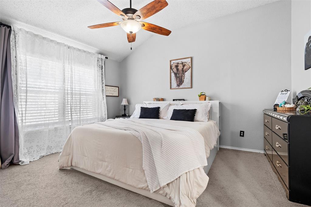 925 Gillon Drive