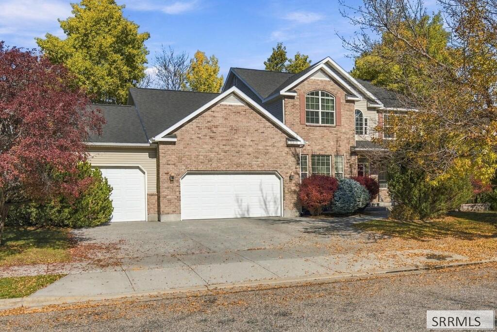 166 Woodhaven Lane