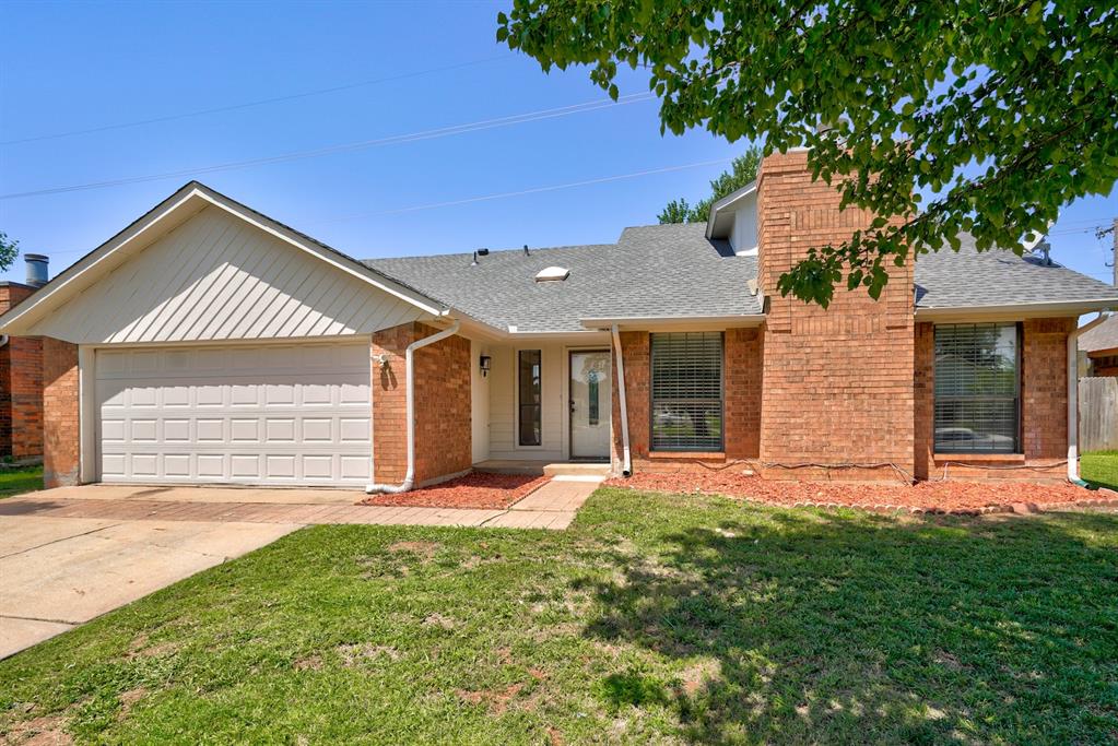Freshly remodeled 4 bedroom and two bathroom home located in desirable Edmond schools. New paint, floors, countertops, cabinets, and much more. Request your showing and submit your application today!

All HCO Leasing residents are enrolled in the Resident Benefits Package (RBP) for $55.00/month which
includes liability insurance, credit building to help boost the resident’s credit score with timely rent
payments, HVAC air filter delivery (for applicable properties), our best-in-class resident rewards program,
on-demand pest control, and much more! More details upon application.