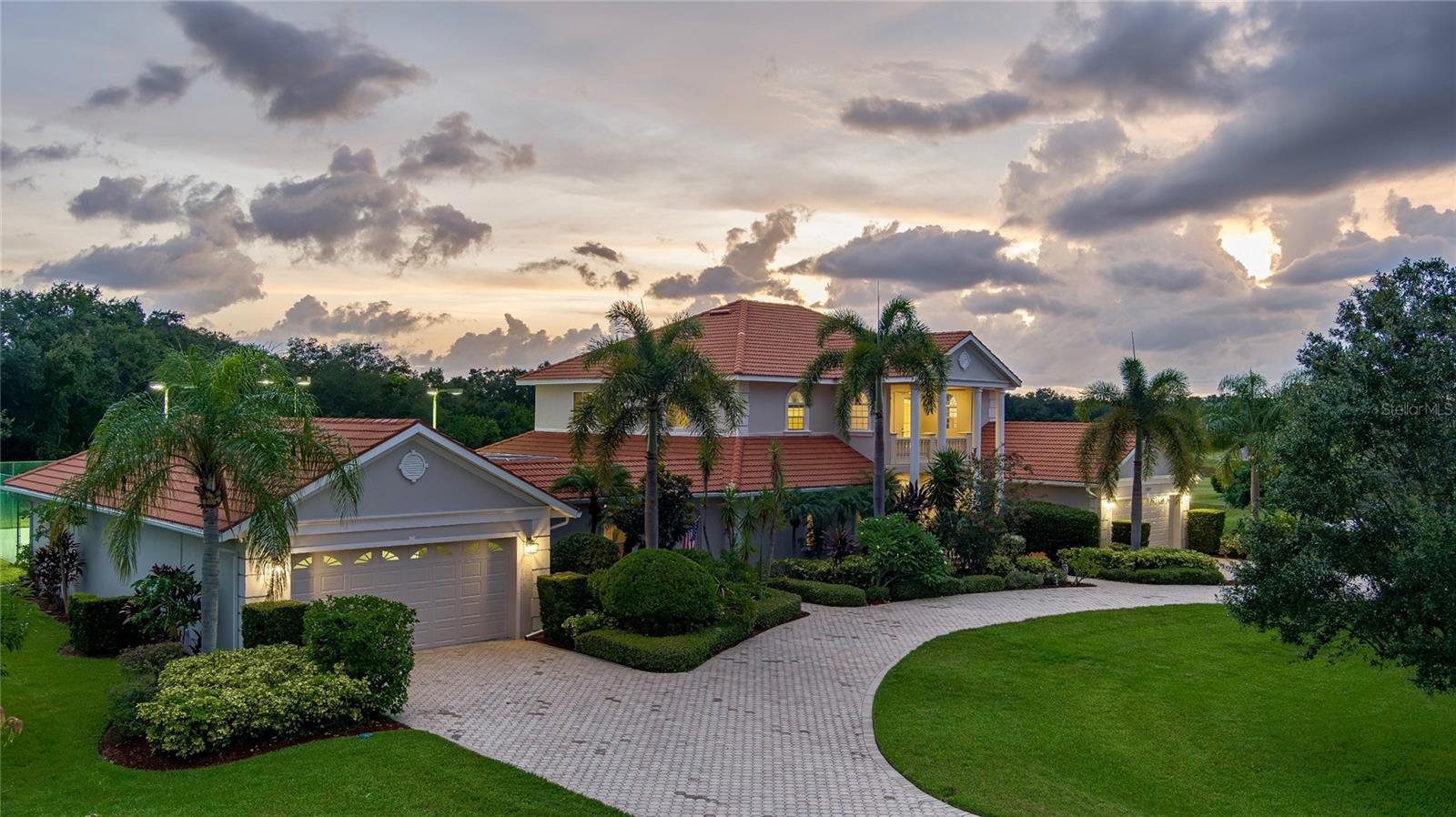 17809 Howling Wolf Run