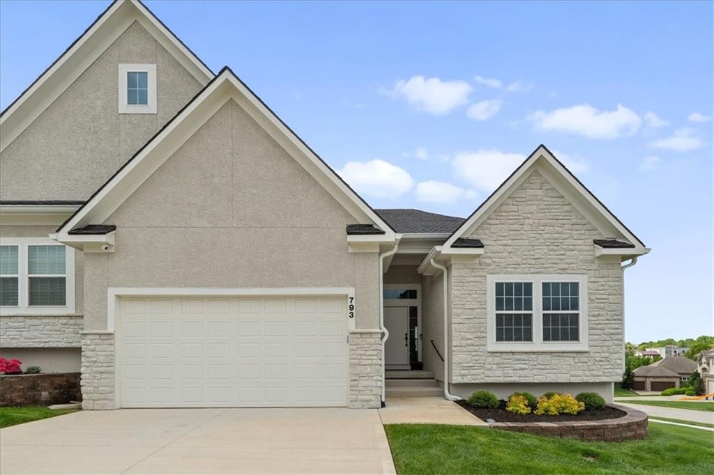 MODEL HOME NOT FOR SALE _ Simplify your life with an ALL NEW MAINTENANCE PROVIDED CUSTOM TOWNHOME, in Chapel Ridge at Lakewood "The Woods"! With Beautiful New Construction Townhome, The Benjamin, 1 Story WALK-OUT, 2 Car Garage with 3 Bedrooms, 3 Bathrooms, Open floor plan with custom cabinets in kitchen and bathrooms.  Along with granite counter-tops and walk-in pantry. Amazing Master Suite & Bath with walk-in closet & laundry room on main level  unfinished basement. Looking to "right-size, down-size or lock & leave"? NO MORE MOWING, SHOVELING OR TRIMMING ALLOWED AT THE WOODS, making this a must see!  Spend your days enjoying the: Two (2) Lakes, covering ~365 Acres, 2 Marinas,  Pontoon Boat Rental, Fishing, Swimming Beach, 3 Swimming Pools – Lakewood Aquatic Center, East Lake Village Pool & Lakewood Oaks, Lakewood Oaks Country Club – Par 71 Golf Course, 3 Playgrounds, 7 Tennis Courts, Pickleball Court, Basketball Courts, 2 Lighted Sand Volleyball Courts, 3 Baseball Fields, 3 Soccer Fields, Award-winning Public Schools – AAA Rated Community Clubs & Activities include: Garden Club, Bridge Club, Mom’s Club, Sail & Paddle Club, 2 Youth Swim Teams, Tennis Club, Yoga, Pilates, Stitching Club, Water Aerobics, Bass Fishing Club, Plus a monthly member calendar with daily events. ****Builder uses own contract, please see supplemental sales contract under documents.