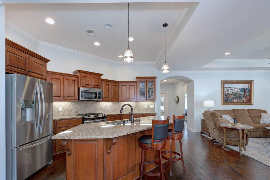 8715 Palazzo Place