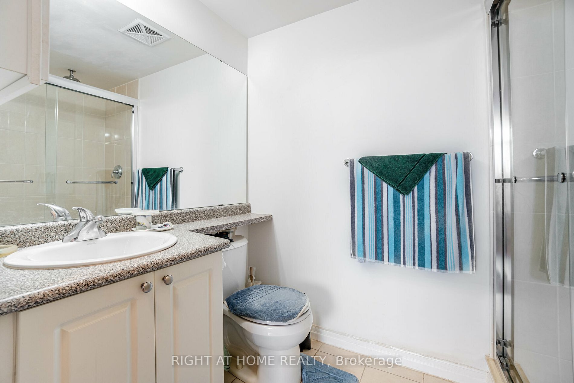 223 Webb Dr 202