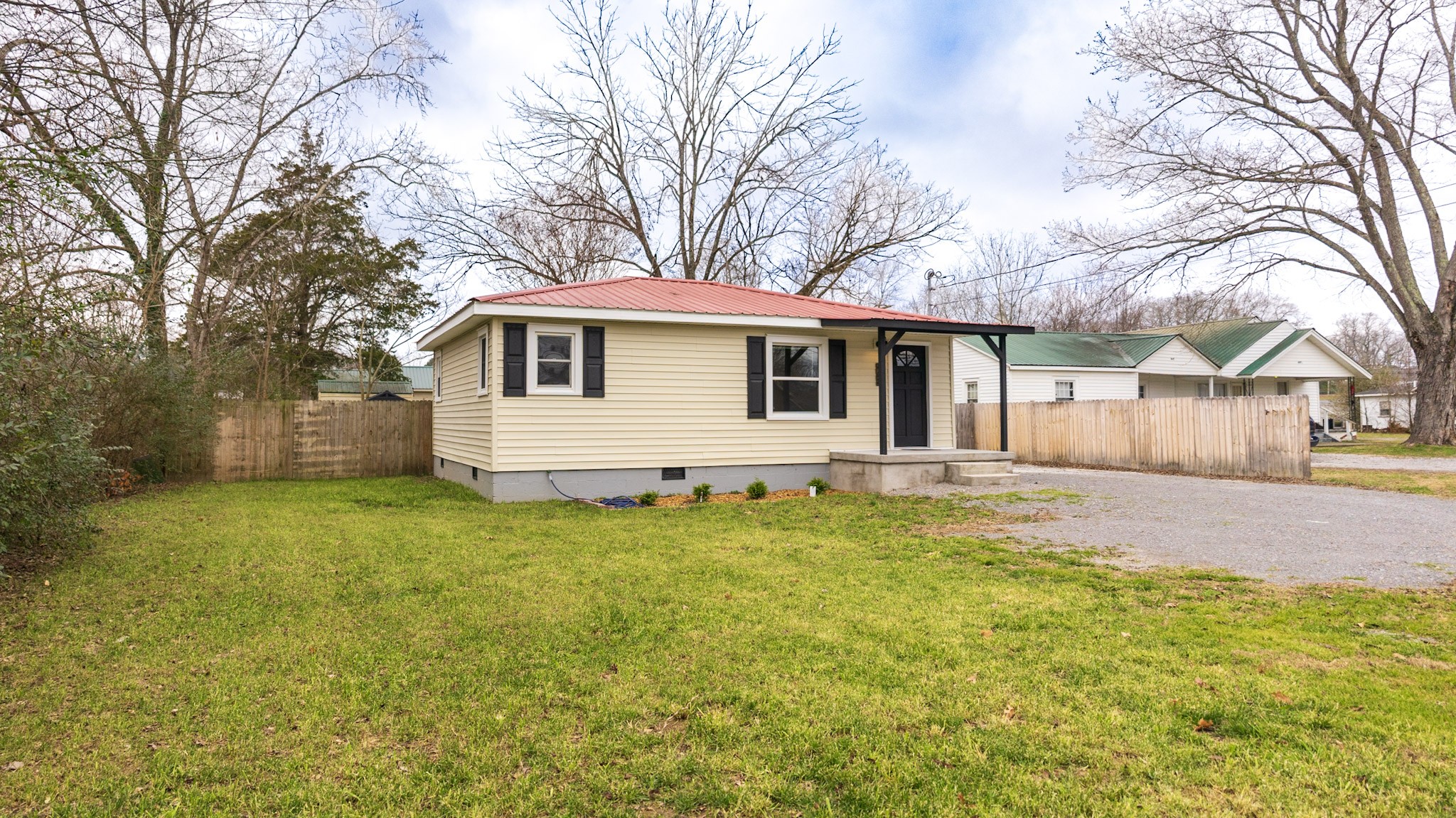 403 Cedar Ln — sold