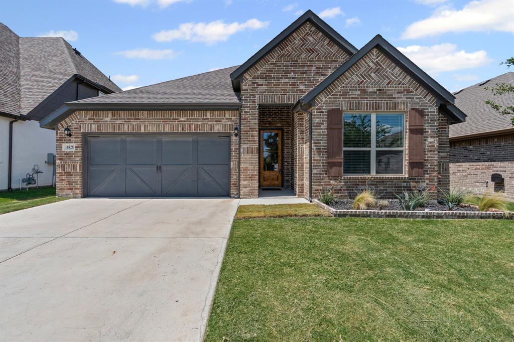 This gorgeous split bedroom 3 bed, 2 bath well-maintained home is basically brand new and on a GREEN SPACE LOT with AMAZING VIEWS! The home is located in the coveted Morningstar neighborhood and zoned for Aledo ISD! The house has the PERFECT layout with a huge kitchen island and open concept living and dining areas that are oversized! The house has a large backyard and patio that overlooks AMAZING VIEWS and is perfect for hangouts and dog lovers! This home lacks NOTHING! Come see it today, this will not last long!