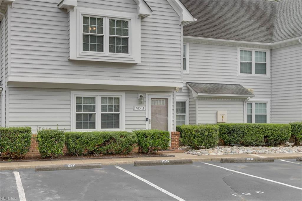 705 New River Court A, Chesapeake, VA 
