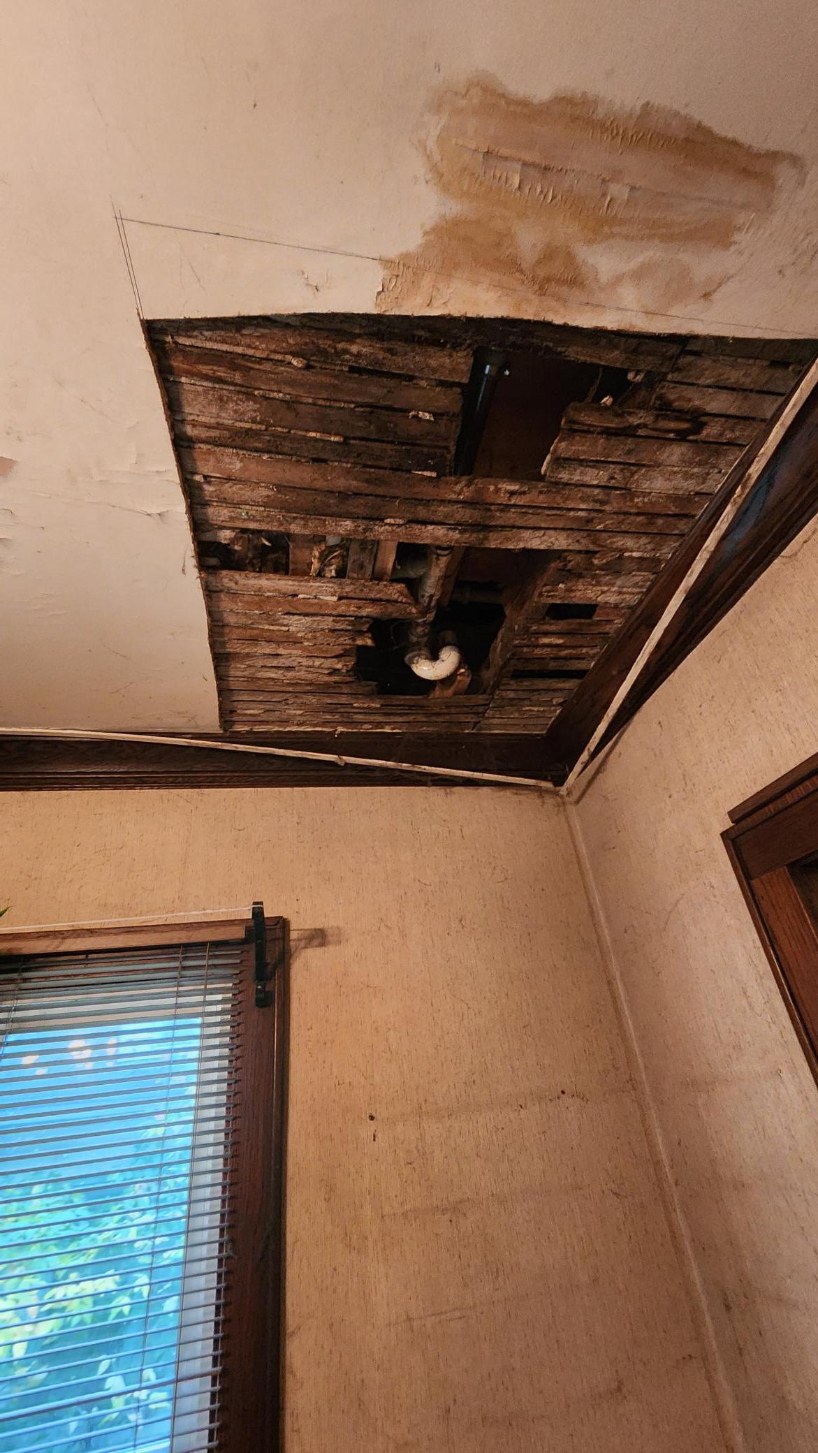 3010 Vincent Avenue N