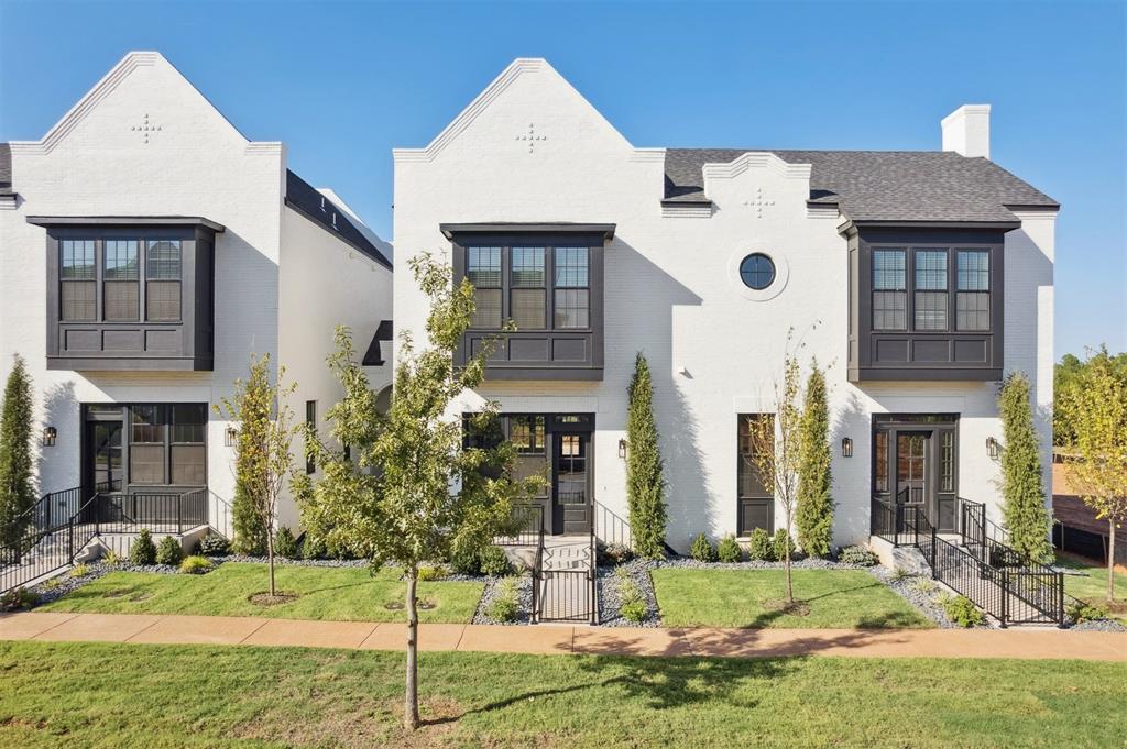 Welcome to The Mid Mod, a 2-bedroom, 2.5-bath townhome that brings a touch of mid-century nostalgia with a modern twist to Selah’s vibrant living scene. This stylish retreat combines timeless design with contemporary comforts, offering a warm and inviting space.
The open living area and kitchen overlook the lively main street of Selah’s Entry District, featuring clean lines, bold accents, and sleek finishes that capture the essence of mid-century modern charm.
With over half of Selah’s 700+ acres preserved as natural wilderness and walkable spaces, you’ll enjoy the perfect mix of tranquility, modern style, and community connection.